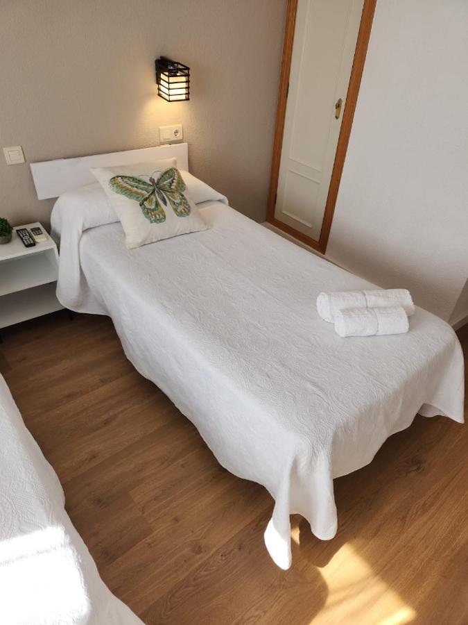 Hostal Casa Fran La Pueblanueva Exteriör bild