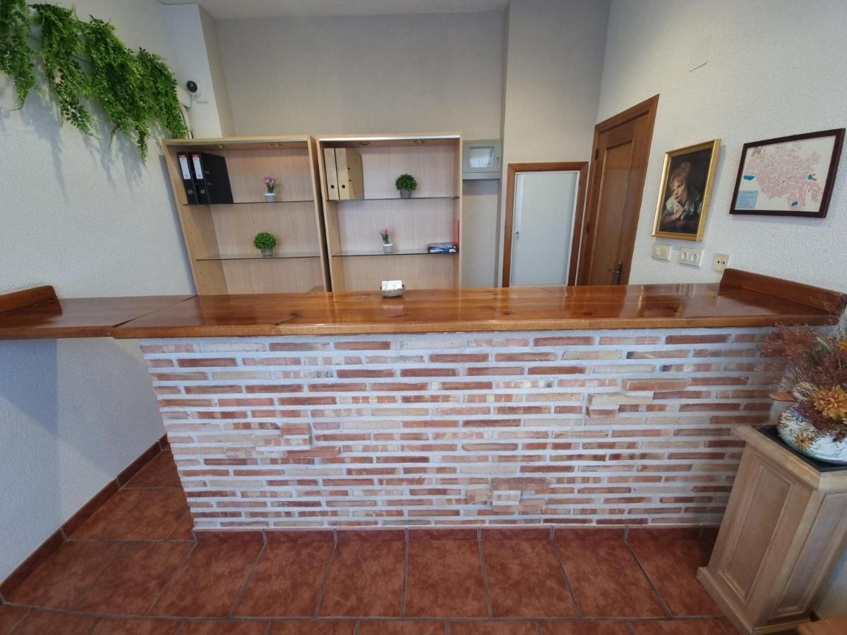 Hostal Casa Fran La Pueblanueva Exteriör bild